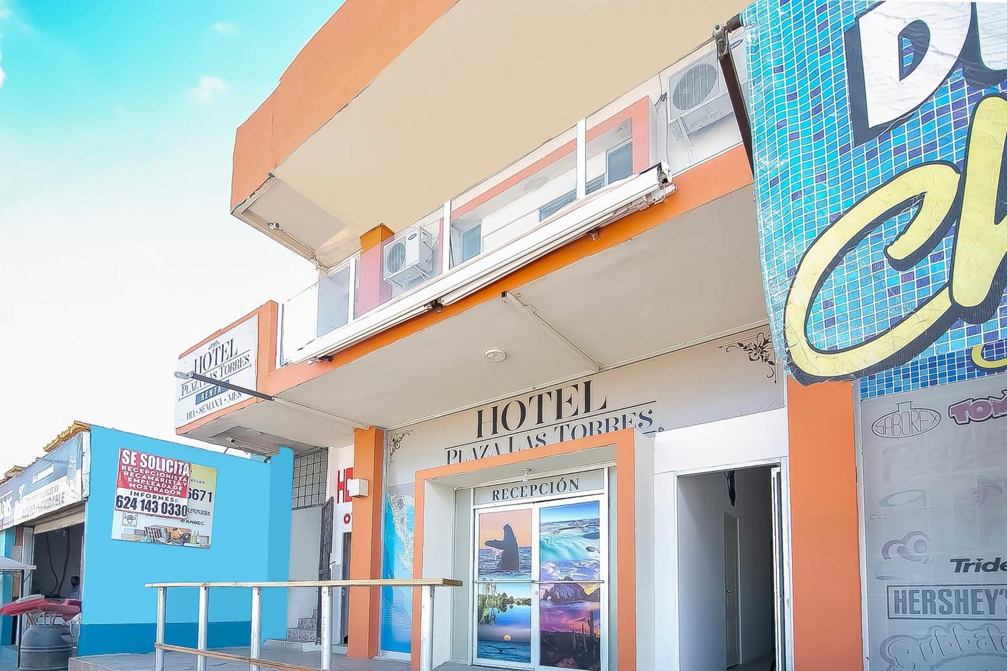 Oyo Hotel Plaza Las Torres, Cabo San Lucas Exterior foto